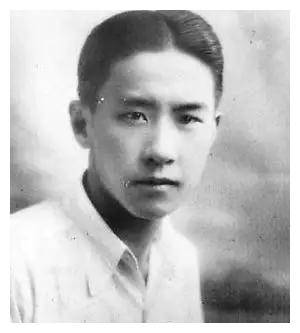 窃国大盗袁世凯，却有一个令人敬仰的孙子，为中国奉献了一生