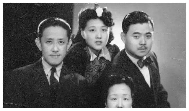 窃国大盗袁世凯，却有一个令人敬仰的孙子，为中国奉献了一生