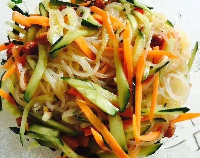 这菜是血管“小助手”，润肠道强免疫，随手一炒比肉香~