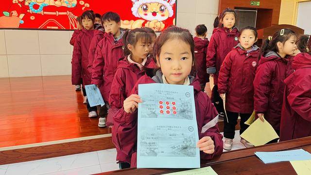 郑州高新区莲花街小学低段乐考：我们通关啦！