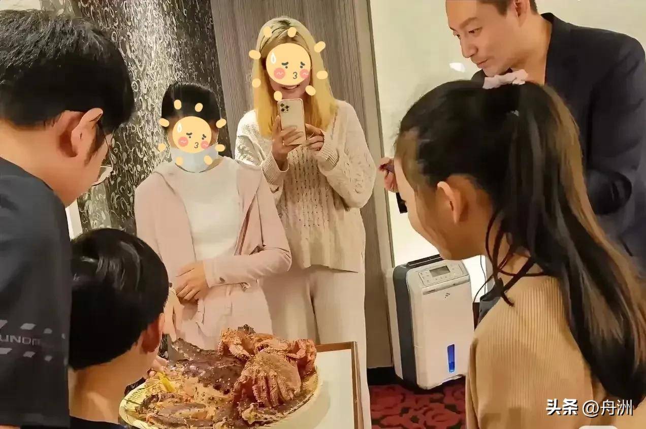 得偿所愿！守得云开见月明。汪小菲与一双儿女终得团聚