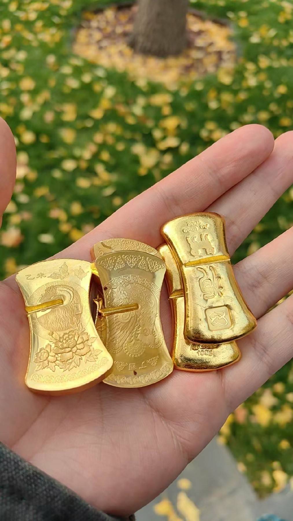 男子月薪3000元借贷60万炒金！金价下跌，全线爆仓！