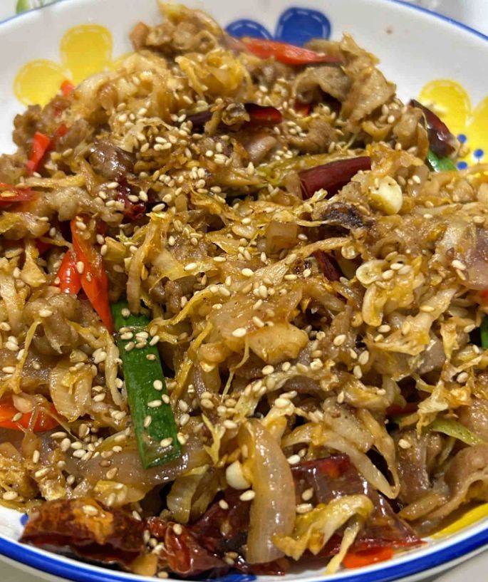 下饭神器！湖南家常酸菜炒五花肉的做法